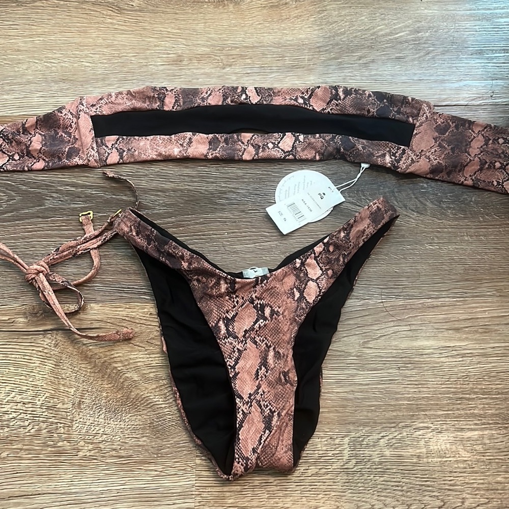 BRAND NEW WITH TAGS PQ SWIM SET BOTH SIZE SMALL